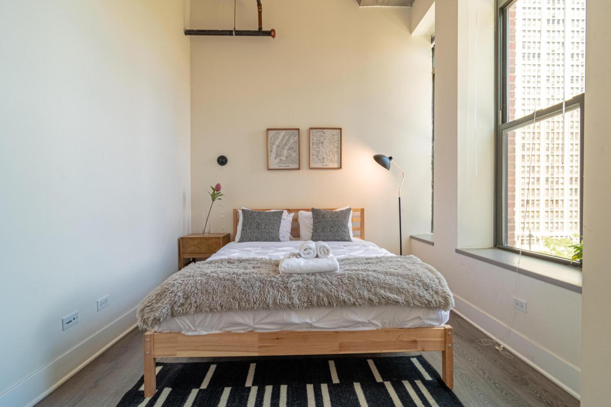 Bright 2Br Luxury Corner Suite With Optional Parking Sleeps 6 Guests Near Mccormick Place And Soldier Field Chicago Zewnętrze zdjęcie